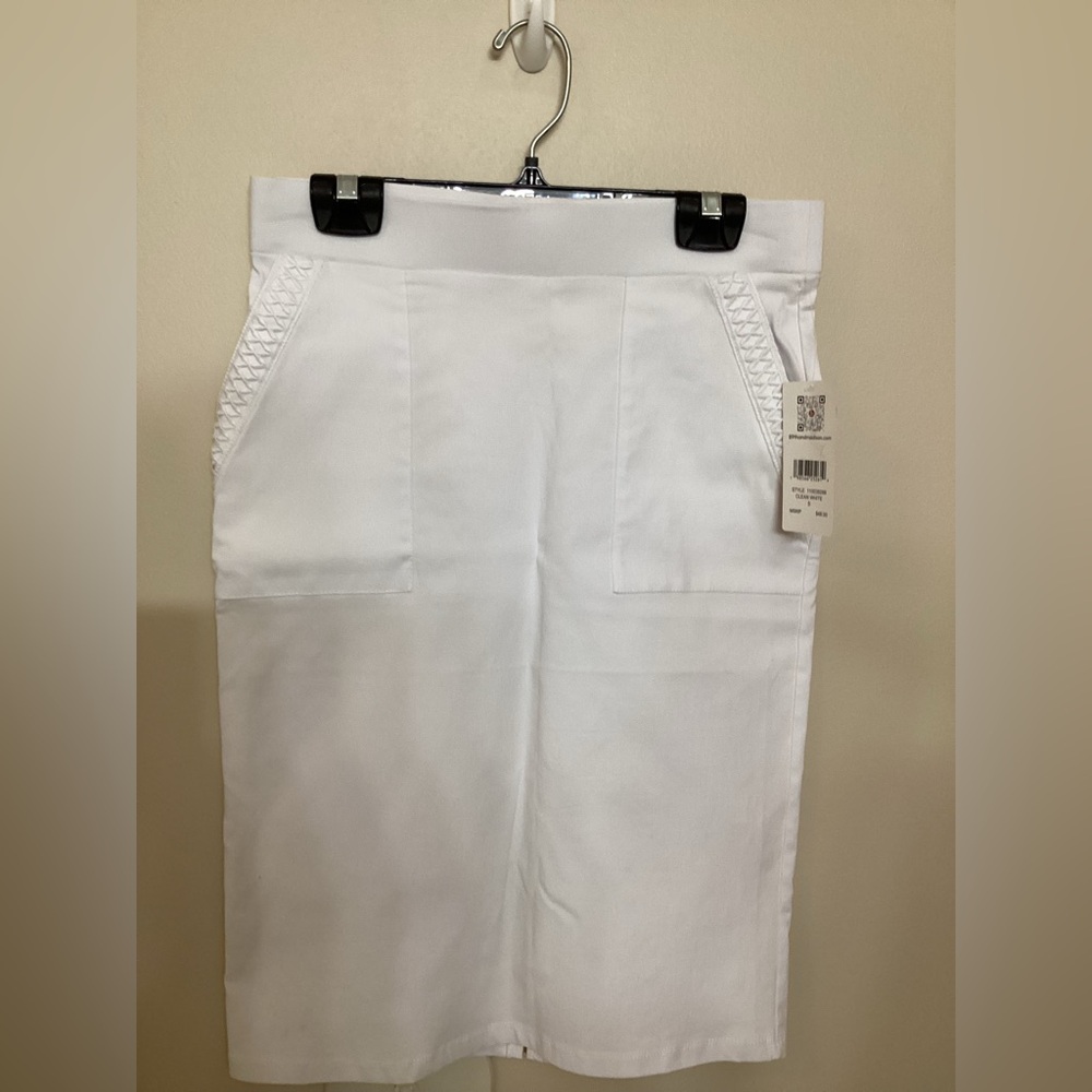 89th & Madison Pencil Skirt